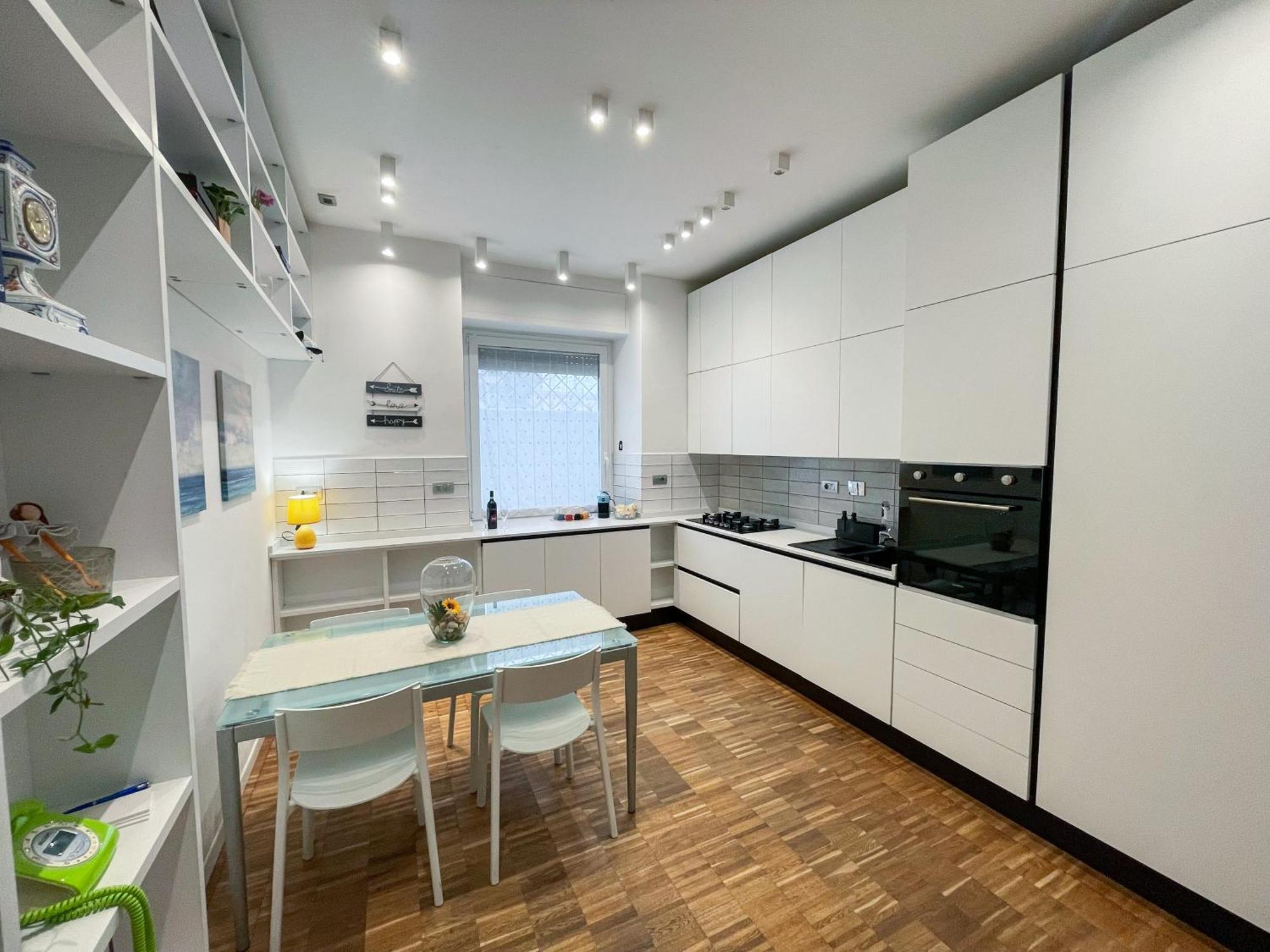 Casa Bella Apartment โรม ภายนอก รูปภาพ