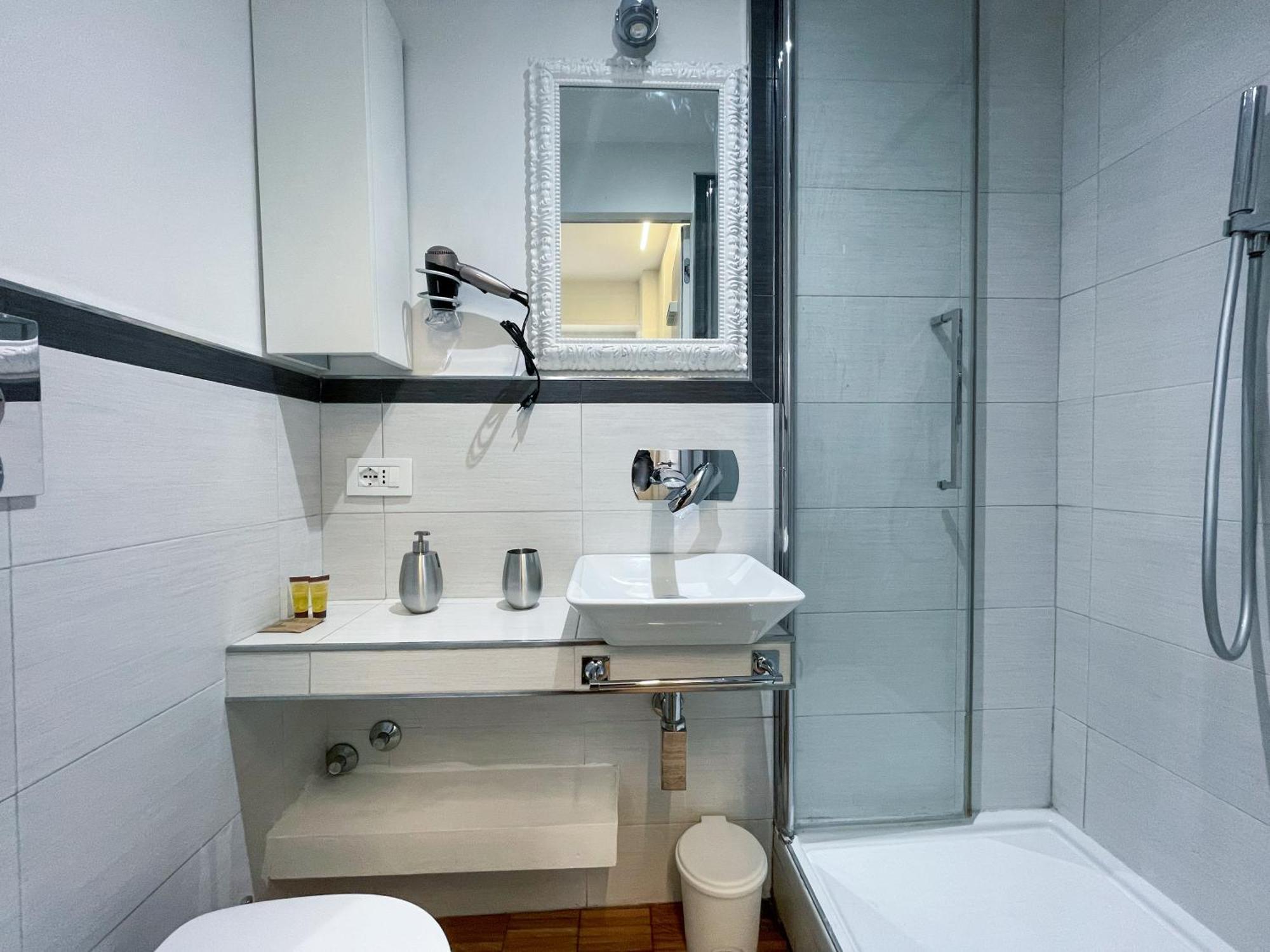 Casa Bella Apartment โรม ภายนอก รูปภาพ
