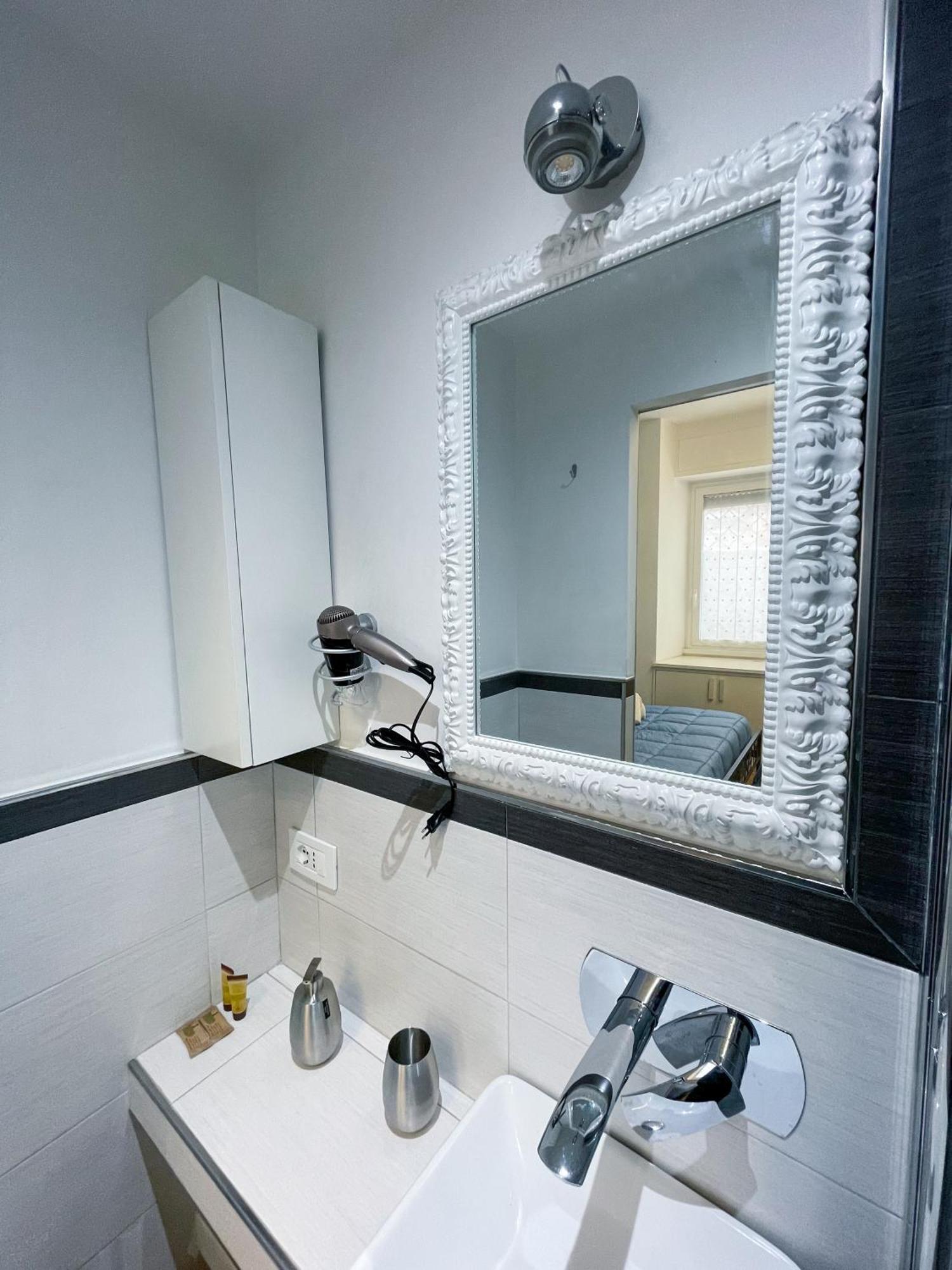 Casa Bella Apartment โรม ภายนอก รูปภาพ